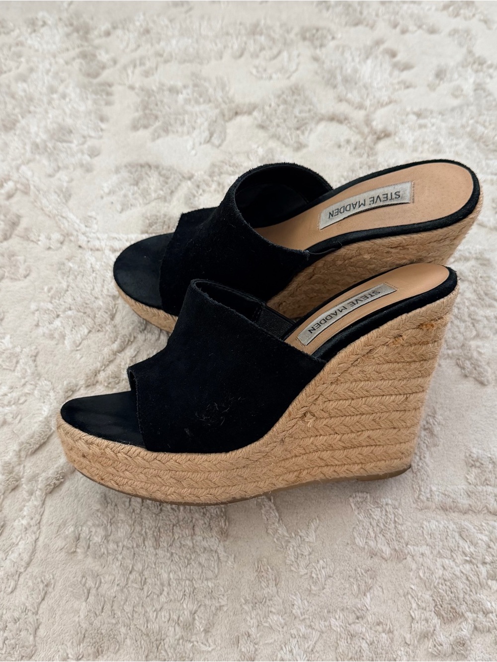 Steve Madden black suede espadrille wedge sandals size 6